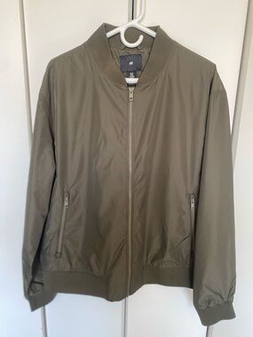 H&M Olive Green Zip-Up Bomber Jacket XL NWT